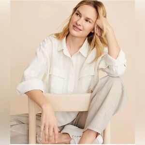 LOFT / LOU & GREY • NWT • Crinkle Henley Pocket Shirt • Size XL